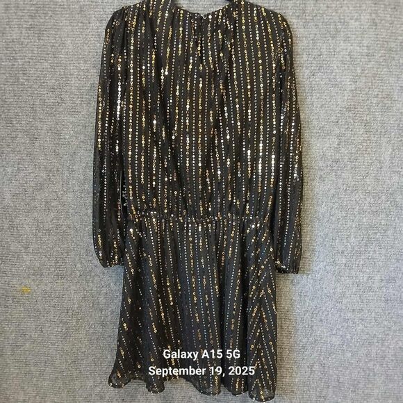 White House Black Market Long-Sleeve Sequin Blouson Dress – Size Medium Cocktail - Picture 4 of 10